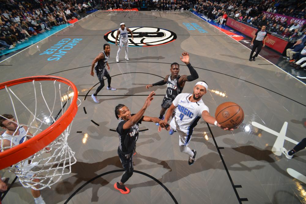 引领着球队 引领着球队