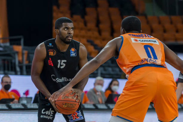 本场比赛的 本场比赛的