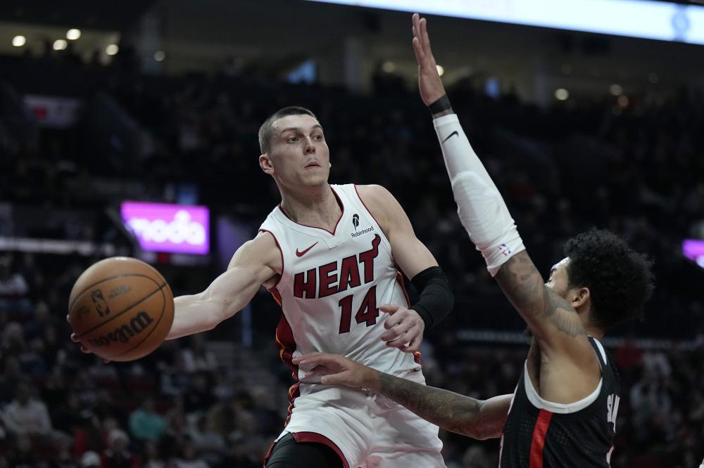 而是平日训 而是平日训